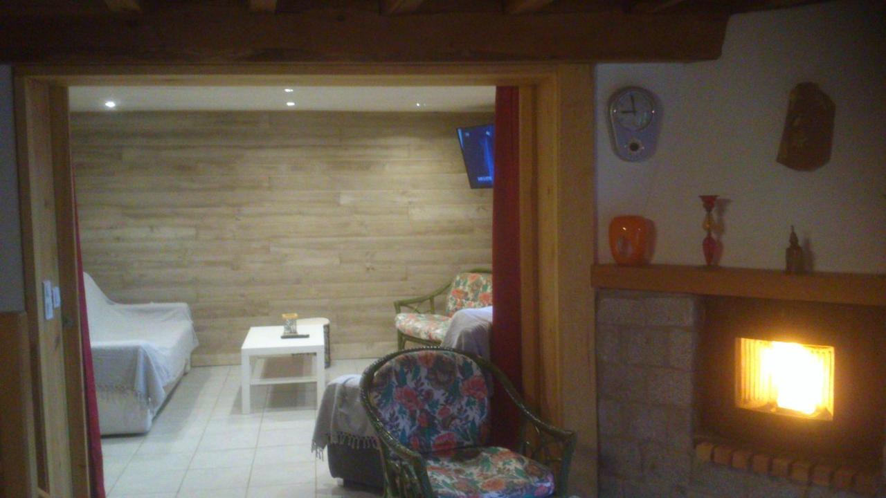 Gite Les Ducs Mialanes Exterior foto